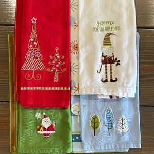 8 Christmas kitchen towels